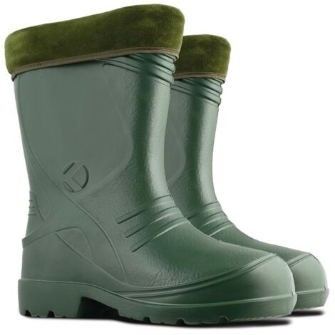 Essai des nouvelles bottes Dunlop imperméables pour hommes : confort et