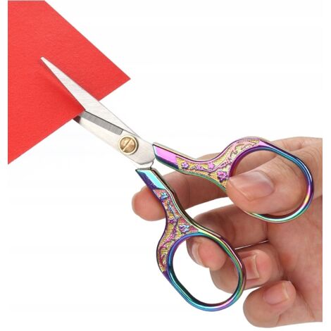 Petits ciseaux de précision. Tranchants, entièrement métalliques, pour couper la ficelle et le fil de coton. (1/5)