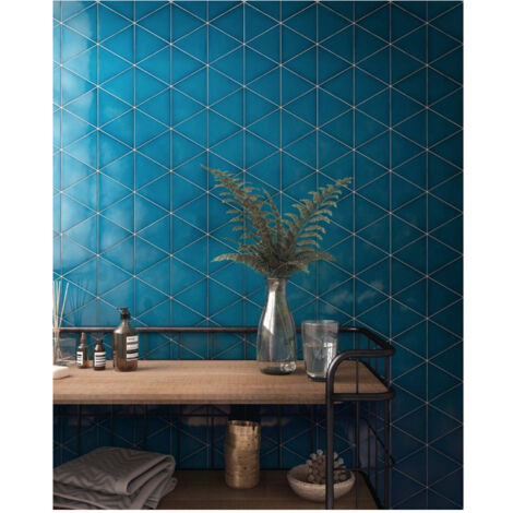 Carrelage mural effet graphique triangle 12,4x10,8cm – Bleu profond brillant – Boîte de 0,20 m² – Pour murs intérieurs – Equipe