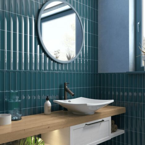 Carrelage mural faïence effet graphique 20x6.5cm – Bleu nuit brillant poli – Surface 0.42 m² pour rénovation intérieure – Equipe