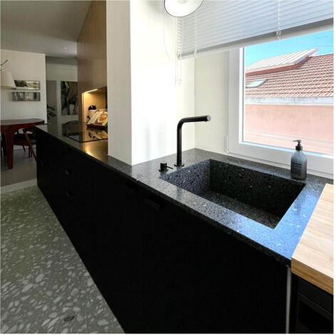 Véritable Carreau Terrazzo ARONA 30x30 cm boîte de 0.99m2 Brillant / Poli - Gioia Materia (1/2)