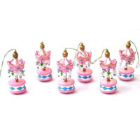 Trade Shop - 6 Mini Carillon Colore Rosa Giostra Cavalli Decorazione In Legno 8x3.5cm Gancio -