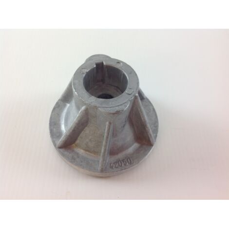 AL KO CONCORD 531044 170046 moyeu porte-lame pour tracteur tondeuse (1/4)