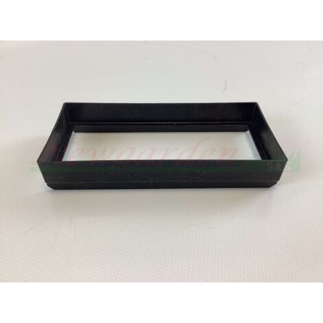 Supporto Scatola Filtro Aria Per Motore Tosaerba Honda GCV 135/160 – Ricambio Originale 17220-ZM0-000