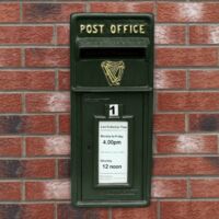 Royal Mail Post Box Irish with Floor Stand ER Cast Iron Wall Mounted Wedding Authentic Pillar Replica Lockable Post Office Letter Box Green - Green