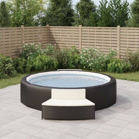 Vidaxl – Bancs de spa avec coussins lot de 2 – Résine tressée noire – Dimensions 73/110 x 45 x 55 cm – Capacité 110 kg par siège – Conçus pour résister aux intempéries