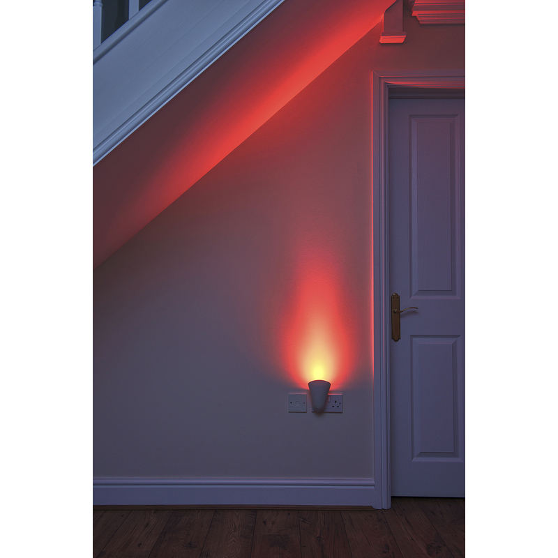Auraglow Plugin GU10 Spotlight Uplighter Wall Wash Light Plug Socket Lamp with Colour Changing LED Bulb & Remote