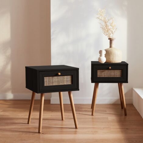 Set 2 comodini effetto legno e cannage