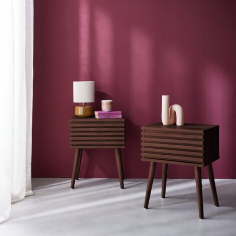 Set 2 comodini scandinavi con decoro in legno scanalato