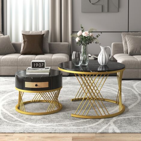 Table basse ronde 2 en 1 MDF 70x70x45,5 & 50x50x38,5 cm avec plateau imitation pierre, tiroirs rotin et pieds métal doré - design moderne (1/5)