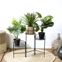 The Home Deco Factory – Porte-plantes en métal noir – 3 plateaux ajourés de différentes hauteurs – Design moderne et élégant pour intérieur