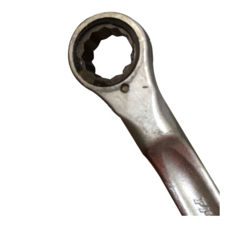 Clé de coffrage à cliquet rochet traversant pied de biche douille 36 mm