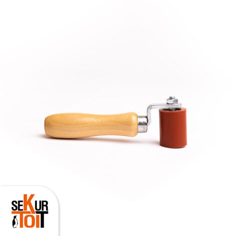 Marouflette silicone souple pour finition EPDM – SEKURTOIT (1/4)