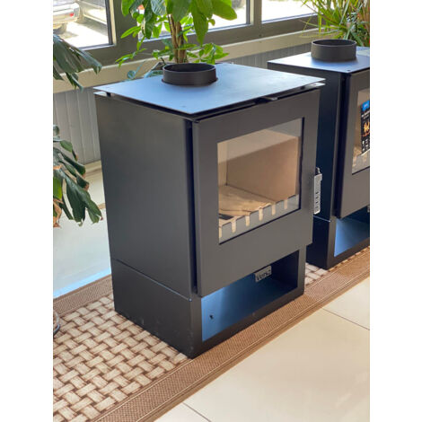 Stufa a Legna Verso Rheia - 5 kW Compatta ed Efficiente per Ambienti Accoglienti