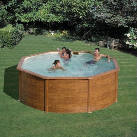 GRE – Piscine hors sol ronde acier imitation bois Ø3,70m x H: 1,22m – Filtration à sable 3m³/h – Volume 10,10m³ – Échelle de sécurité 2x3 marches (1/10)