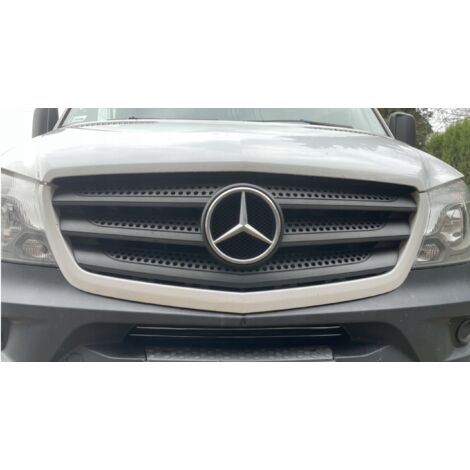 Mercedes Benz SPRINTER W906 - PARRILLA CROMADA 2 tiras (1/5)