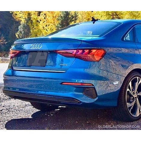 Audi A3 Limousine 2020+ TIRA CROMADA PARA LA TAPA (1/5)