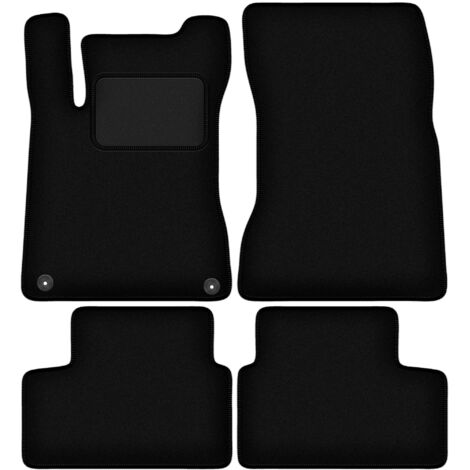 Alfombrillas de terciopelo negro para coche: Mercedes CLA II C118 sedán (2019-) (1/5)