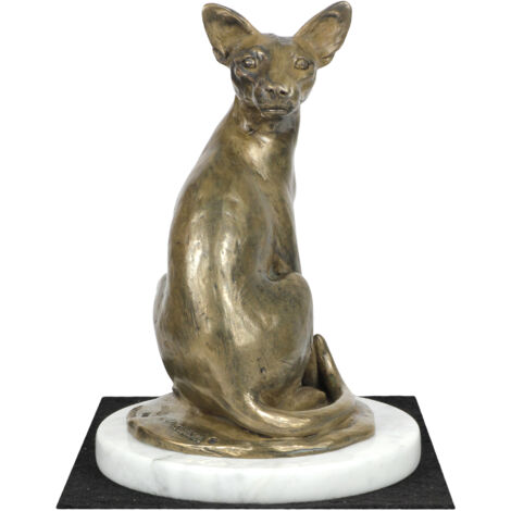 Ägyptische Mau-Katze – Katzenstatuette, Figur aus weißem Marmor, Trophäe für eine Hundeausstellung von Art-Dog (1/5)