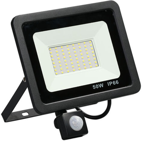 50W LED Außenstrahler Bewegungsmelder, IP67 Wasserdichter LED Strahler mit Sensor, Kalte Außenbeleuchtung, Außenlampe für Gartenterrasse Eingang - 5000LM 7000K Weiß, 1 Stück (1/5)