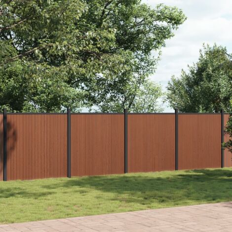 vidaXL Pannello di Recinzione Marrone 1737x186 cm in WPC