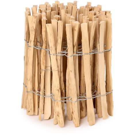 Garronda Gartenzaun zum Stecken aus Haselnüsse Zaun Garten Staketenzaun Beeteinfassung Holz Steckzaun Hochwertiger Gartenzaun für Ihren Garten GD-0079 (Lattenabstand: 3-5 cm, 50 cm x 500 cm)