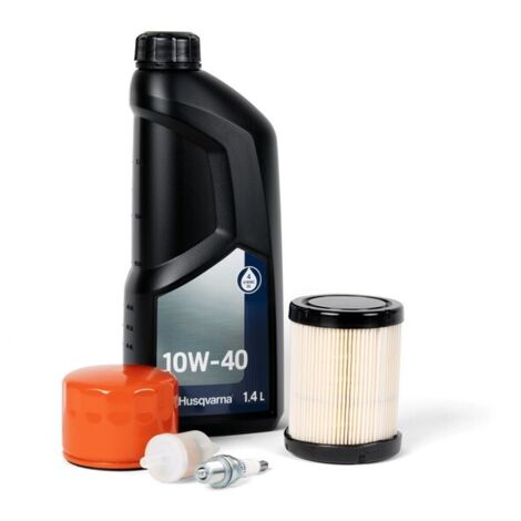 Husqvarna – Kit entretien autoportée pour tracteur tondeuse – 1 filtre à air, 1 filtre à huile, 1 bougie, 1 filtre à essence, 1 bidon d'huile 10W40