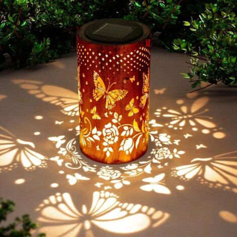 Lanternes solaires LED suspendues en métal creux en forme de papillon, décoration de jardin étanche et délicate pour patio, cour, allée et paysage. XXW (1/4)