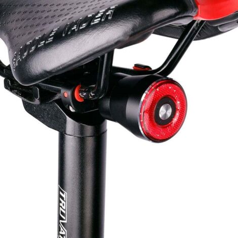 Feu arrière de vélo intelligent, induction de freinage rechargeable par USB, étanchéité IPX6, feux de vélo, démarrage et arrêt automatique, feu arrière à LED à 4 modes (1/3)
