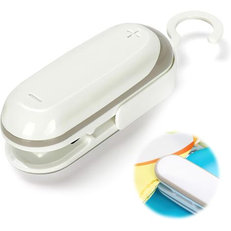 Mini scelleuse de sacs à main, machine à sceller sous vide 2 en 1 avec cordon, machine portable de reconditionnement de sacs pour sacs en plastique, stockage des aliments, collations (C1