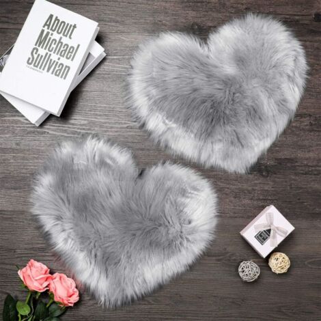 Tappeto in pelliccia sintetica soffice KZQ Piece, tappeti soffici a forma di cuore, tappeti per camera da letto per casa, soggiorno, divano, pavimento, camera da letto, 12 x 16 pollici (grigio) (1/4)
