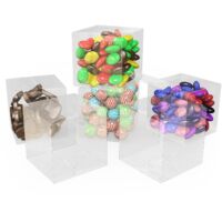Shoze 200Pcs Clear Favour Boxes 5x5x5cm Cube Wedding Favour Boxes PVC Plastic Christmas Decorations Gift Packaging Box Sweet Film Covered Transparent for Candy Chocolate Valentine