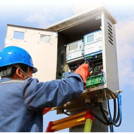 Guanti da lavoro di sicurezza, guanti da lavoro elettrici di sicurezza in gomma da 12 kV, guanti di protezione elettrica, guanti isolanti per impieghi gravosi, protezione da acidi, alcali e olio (1/4)