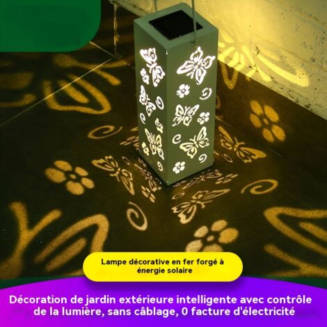 Lanterne solaire en fer forgé avec motifs de papillons, lampe décorative portable étanche pour jardin et cour, lumière chaude, dimensions 30 x 10 cm, modèle blanc (1/2)