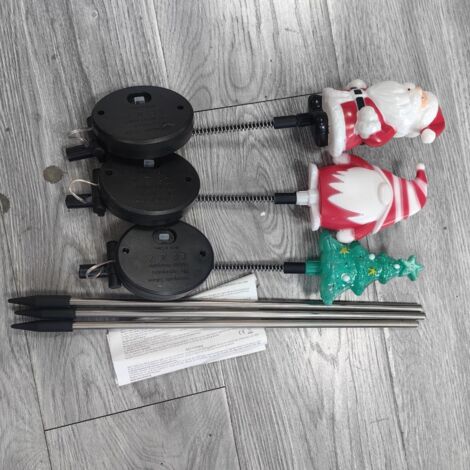 Lampe Solaire Balançante pour Jardin Décoration de Noël Extérieure avec Père Noël Nain et Arbre de Noël Éclairage IP65 Étanche-KZQ