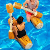 Flotteur Gonflable de Piscine avec Jeux Aquatiques pour 2 Personnes Incluant 2 Bâtons de Frappe et 2 Bâtons de Poussée
