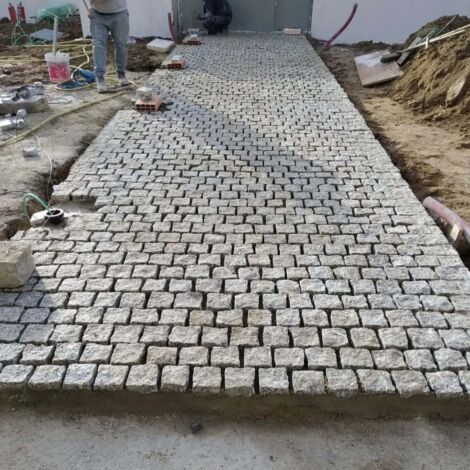 Adoquines Granito gris rústico / Big bag ±10 m² (± 760 uds.) / 10x10x5/7 cm / Gris