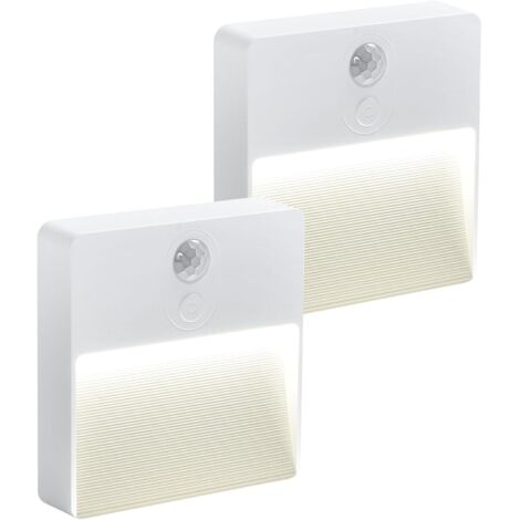 2 Luci A LED Con Sensore Movimento Per Armadi – 6W, Luce Calda, 150 Lumen, Batteria, Installazione Magnetica O Adesiva 3M