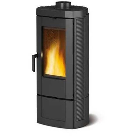 Estufa de leña Nordica de fundición Candy 7.4 kW Negra Modelo 7119300