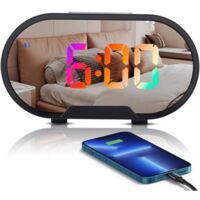 Lntyq Despertador digital LED con pantalla grande de 5,5 pulgadas y superficie de espejo. Despertador eléctrico para maquillaje con atenuación, volumen ajustable y dos puertos USB.