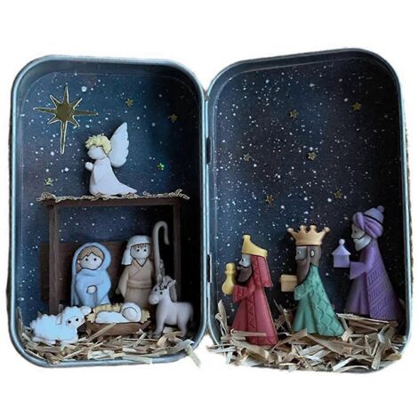 Crèche de Noël artisanale en forme de cabane, décoration de bureau -- (1/5)