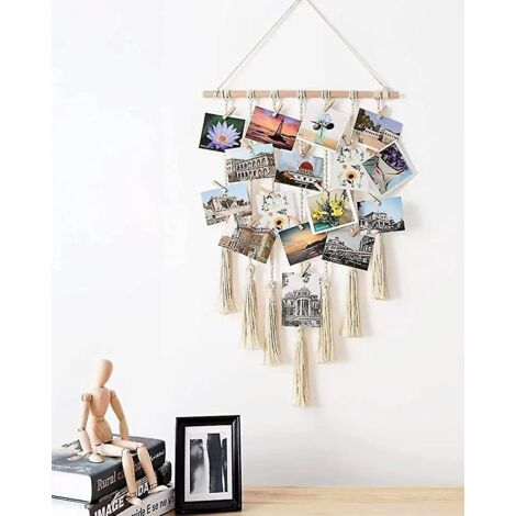 Décoration murale DIY avec cordon et pompons pour cadres photo suspendus. (1/5)