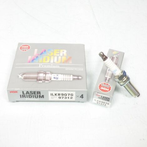 Bougie d'allumage NGK pour Auto ILKR9Q7G / 97312 / Par 4 Neuf (1/3)