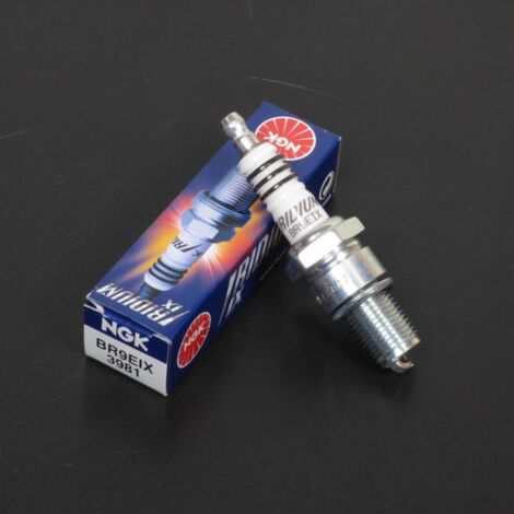 Bougie d'allumage NGK pour Scooter Cagiva 50 Nuvola 2000 Neuf (1/5)