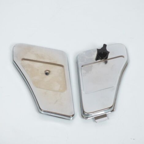 Paire de trappe porte de boite à outils pour mobylette Peugeot (1/2)