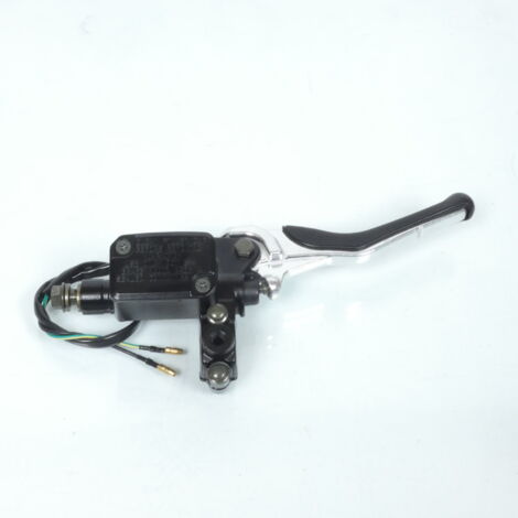 Maître cylindre frein avant P2R pour Scooter Yamaha 50 Aerox Neuf (1/5)