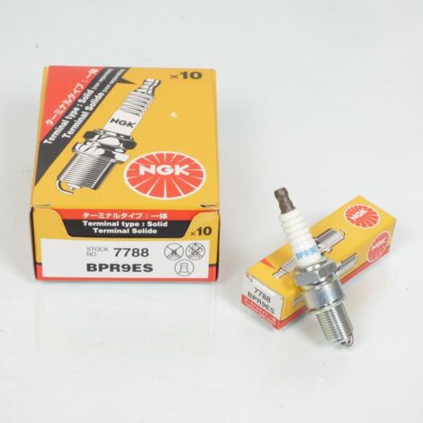 Bougie d'allumage NGK pour Auto Suzuki 50 Après 1996 BPR9ES / (1/3)