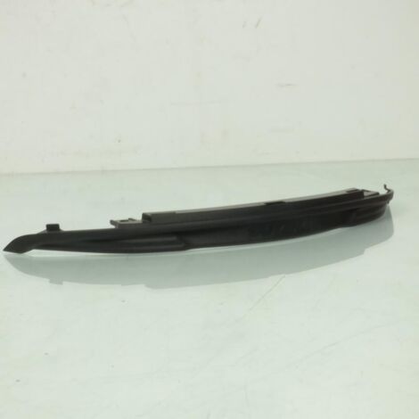 Cache plastique AR pour scooter Suzuki 650 Burgman 2016 (1/5)