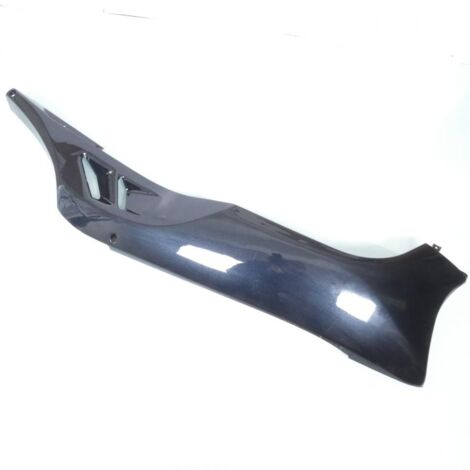 Sabot bas de caisse droit origine pour Scooter Benzhou 125 (1/2)