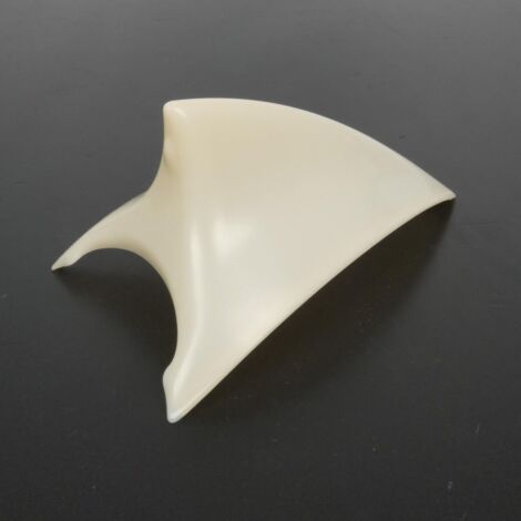 Aileron coiffe crête spoiler blanc adhésif pour casque de moto (1/3)